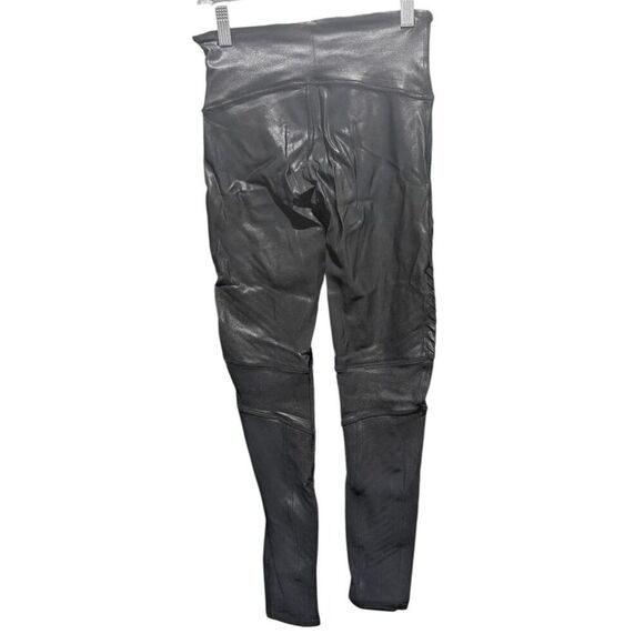 SPANX Faux Leather Moto Legging Size Small - Picture 3 of 3